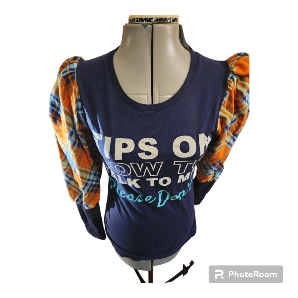 Graphic Tee with Puff Sleves